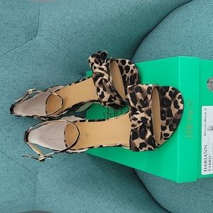 J. Renee Sz 12 Leopard Wedge